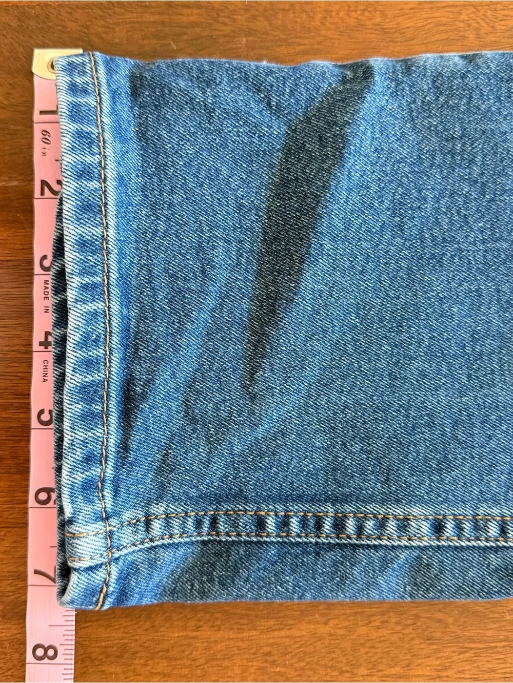 Levis straight leg